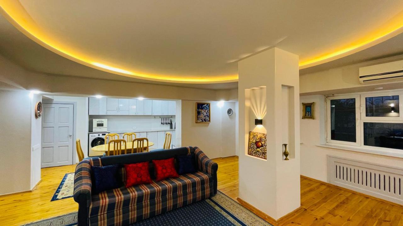 3-Bedroom Apartment On Ohunboboev طشقند المظهر الخارجي الصورة